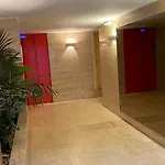 Azur, Classe, Climatise, Wifi, Ascenseur, A 75 M De La Toulon